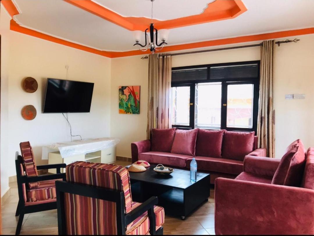 Glens Apartment Entebbe Dış mekan fotoğraf